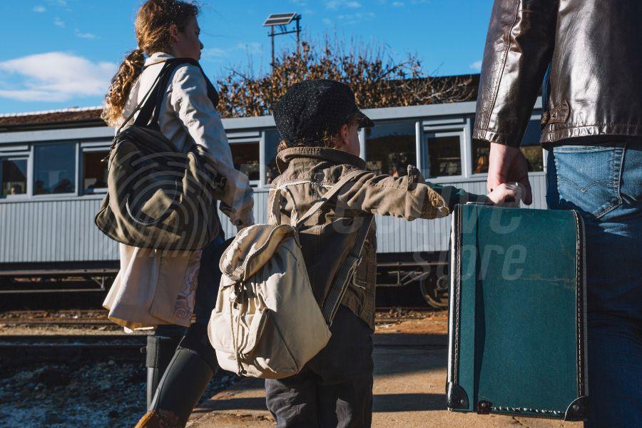 Learn how advanced border control technologies help prevent illegal immigration, regulate and monitor the flow of people and enhance border security.