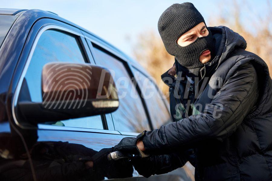 Signal interceptors are widely used and are able to steal your credit card data, get access to your car or your company. Find out how to prevent that.